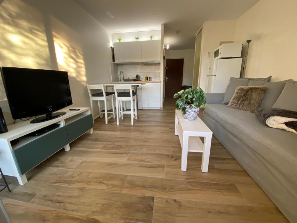 Proche Centre Sanary Studio Climatise 4 Personnes Extérieur photo